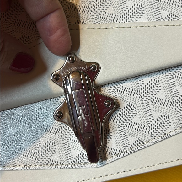 Goyard Duchesse Marie Caroline Shoulder Bag and Wallet. New Condition. - Picture 11 of 17